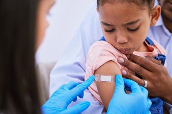 Child getting vaccinated