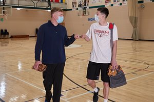 Door Orthopedic Center Patient Jeffrey and Dr. Daniel Tomaszewski
